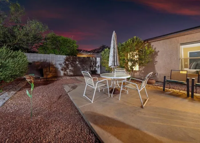 Holiday home Near Kino, 3br 2ba, Outdoor Living, Fenced *